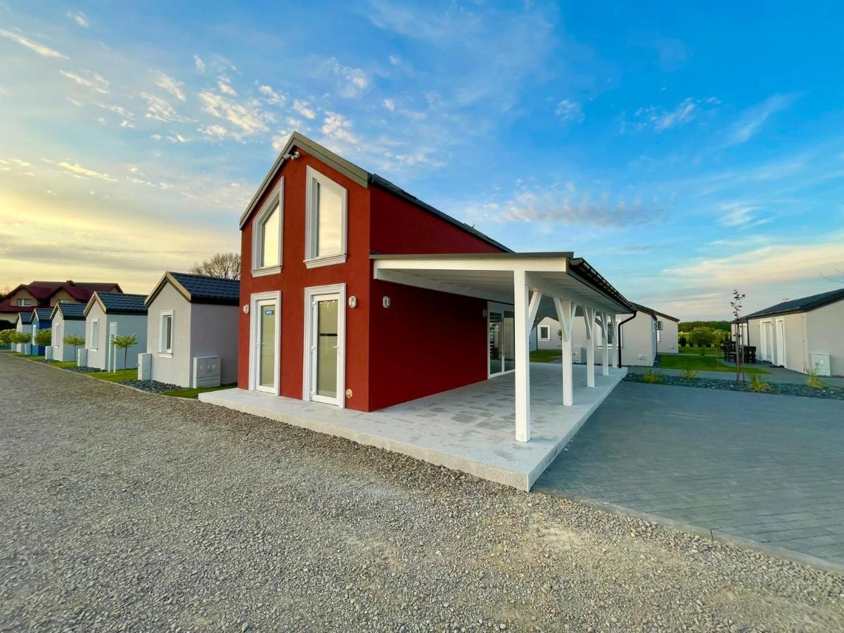 Scandi Village Zator Eksteriør bilde